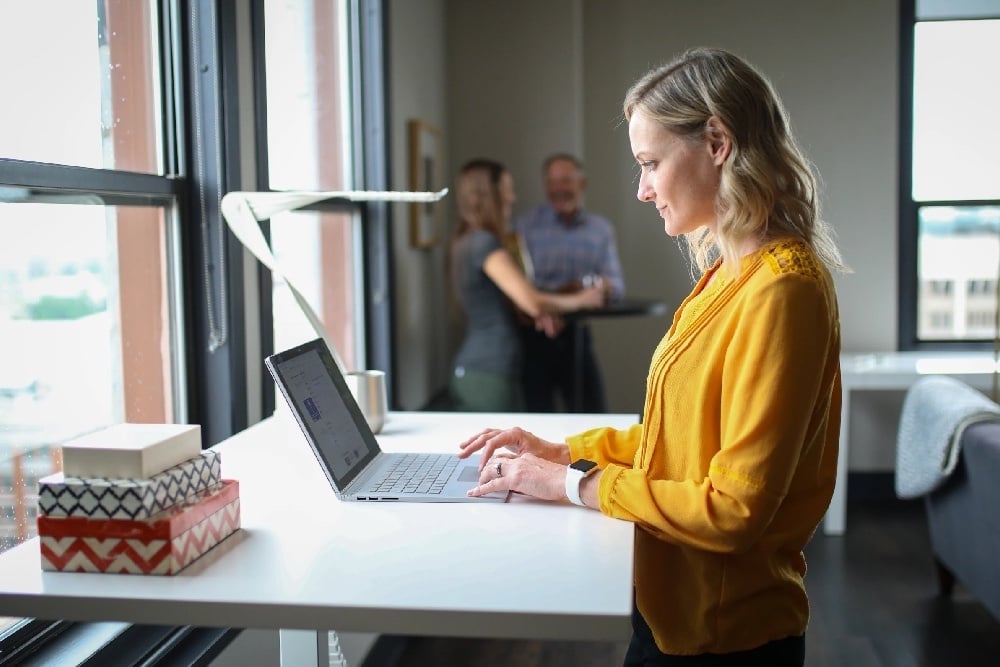 Woman using windows 11.