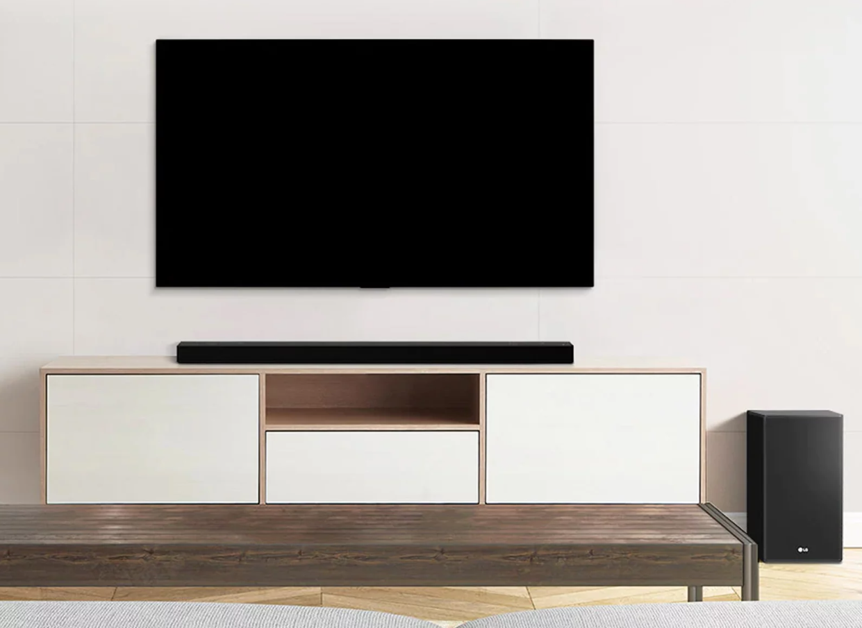 LG tv and soundbar 