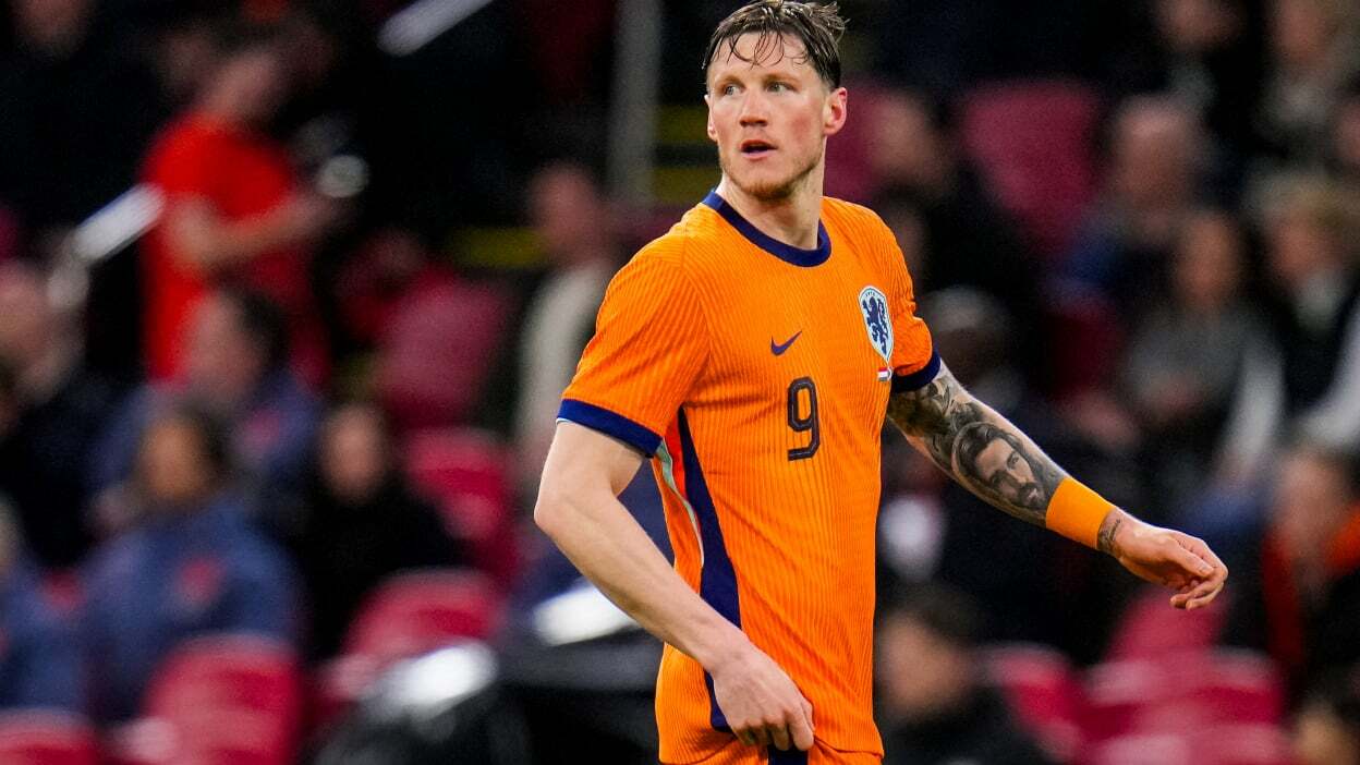 Wout Weghorst of the Netherlands looks on