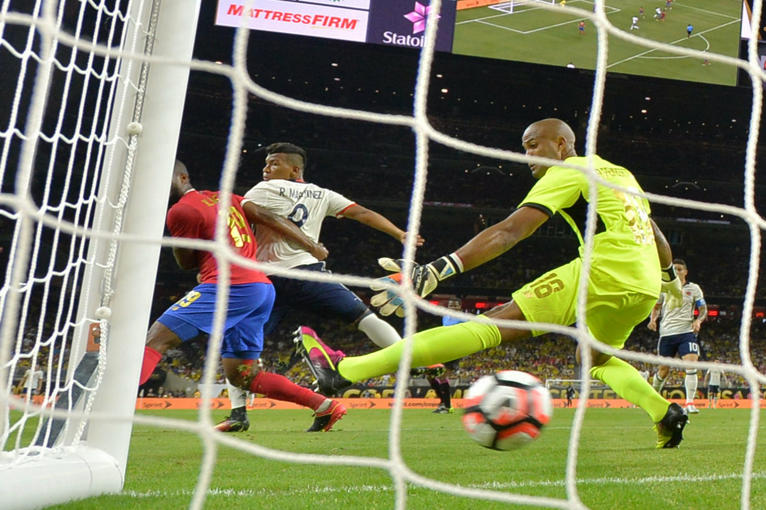 A goal scored in a Colombia vs Costa Rica game