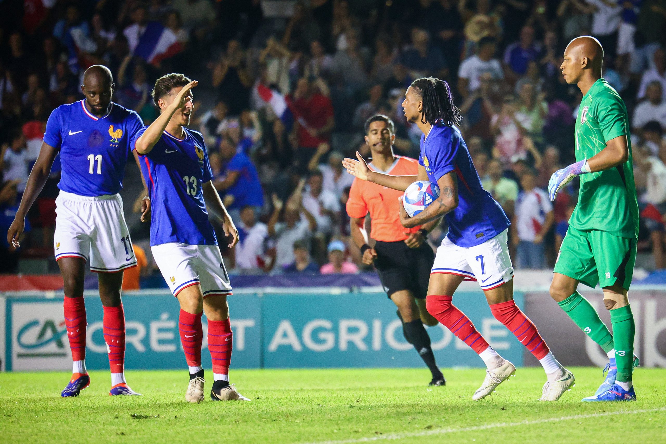 France team members celebrating