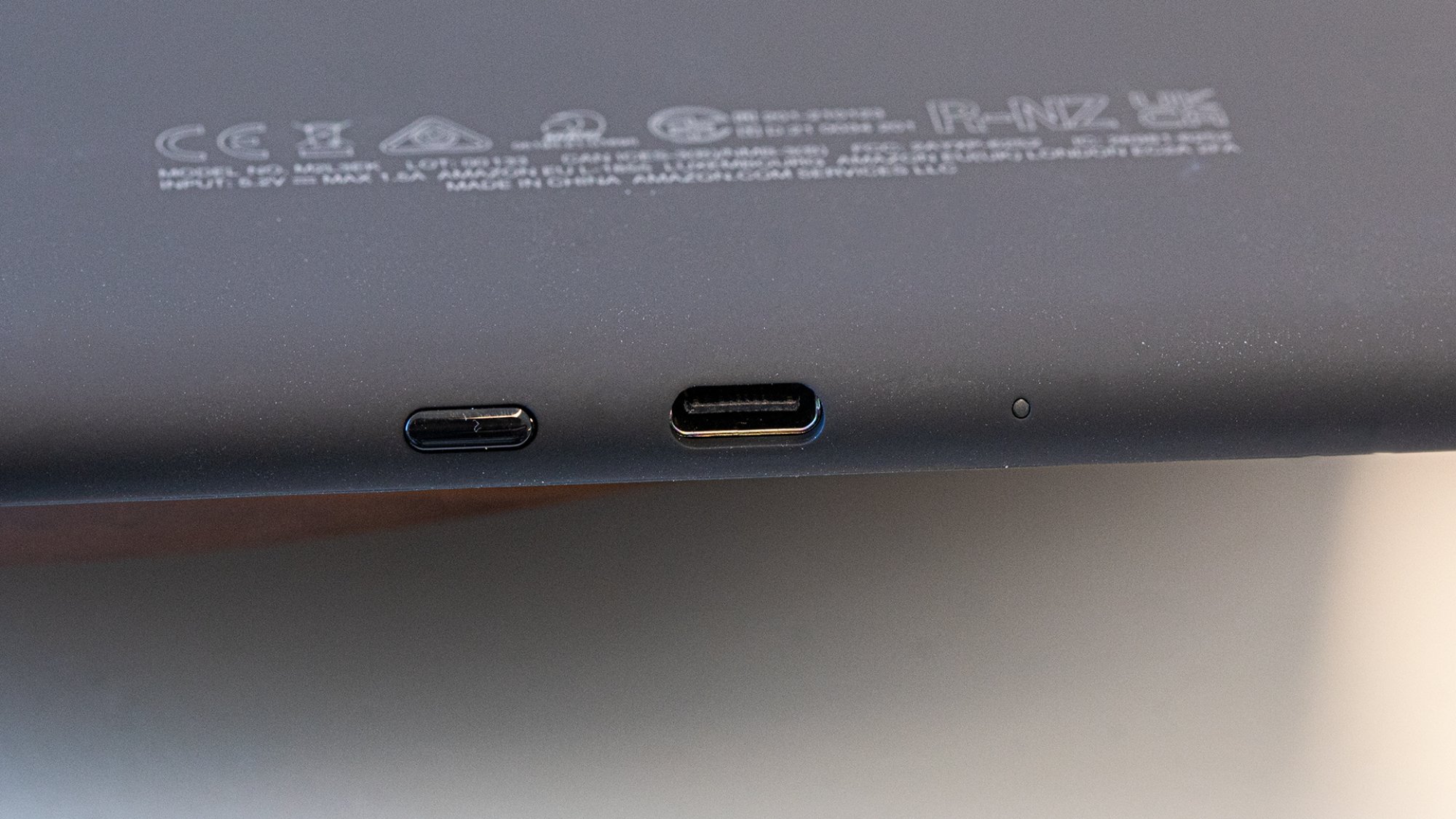 close up of kindle ports