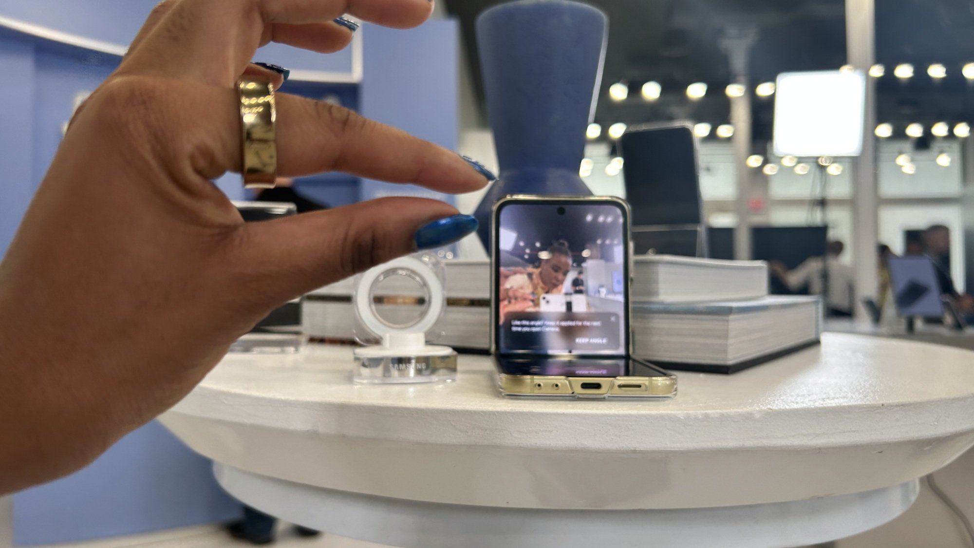 Double tapping with Samsung Galaxy Ring