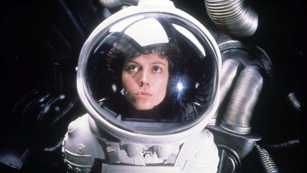  Sigourney Weaver in 'Alien' 