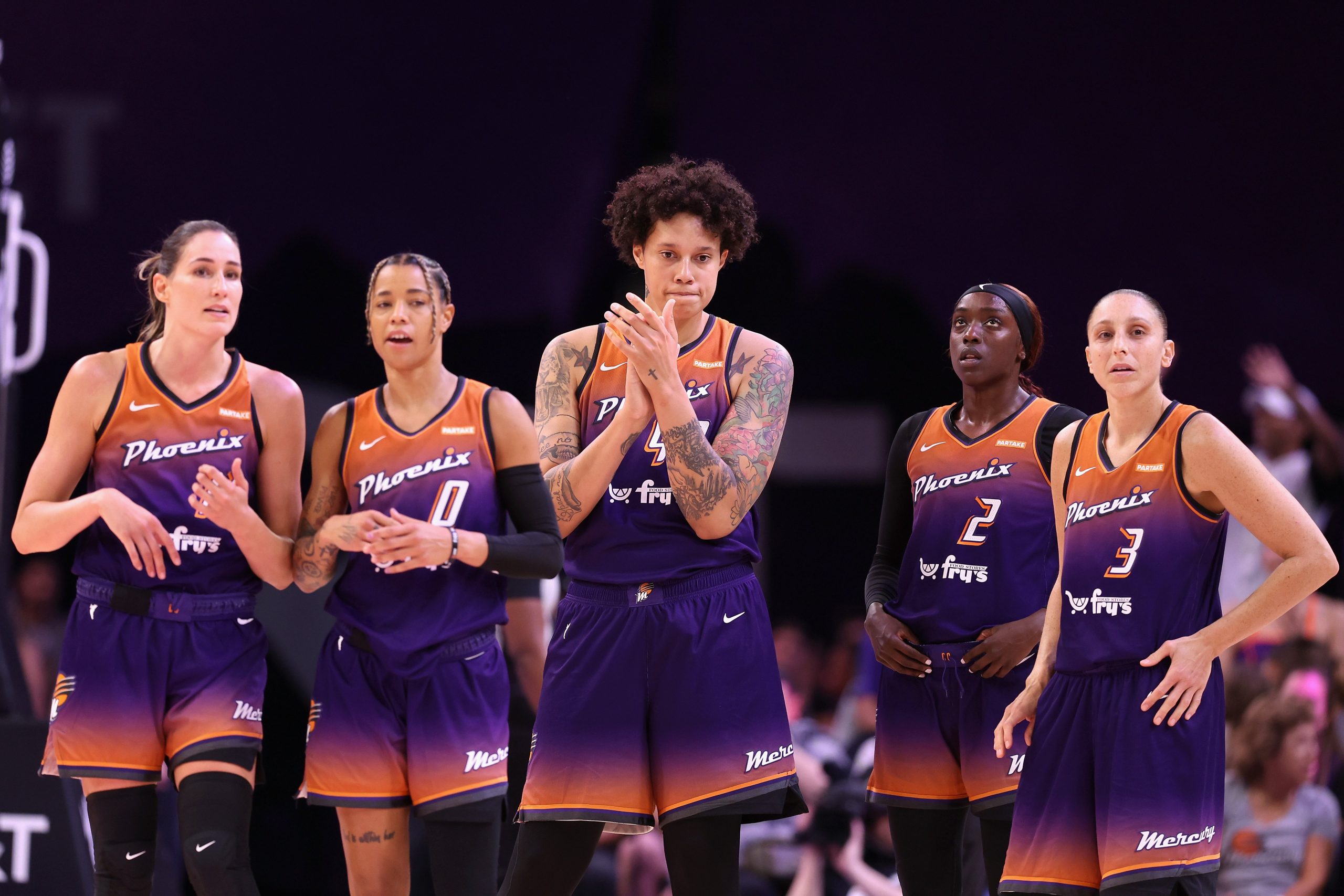 Rebecca Allen #11, Natasha Cloud #0, Brittney Griner #42, Kahleah Copper #2 and Diana Taurasi #3 of the Phoenix Mercury 