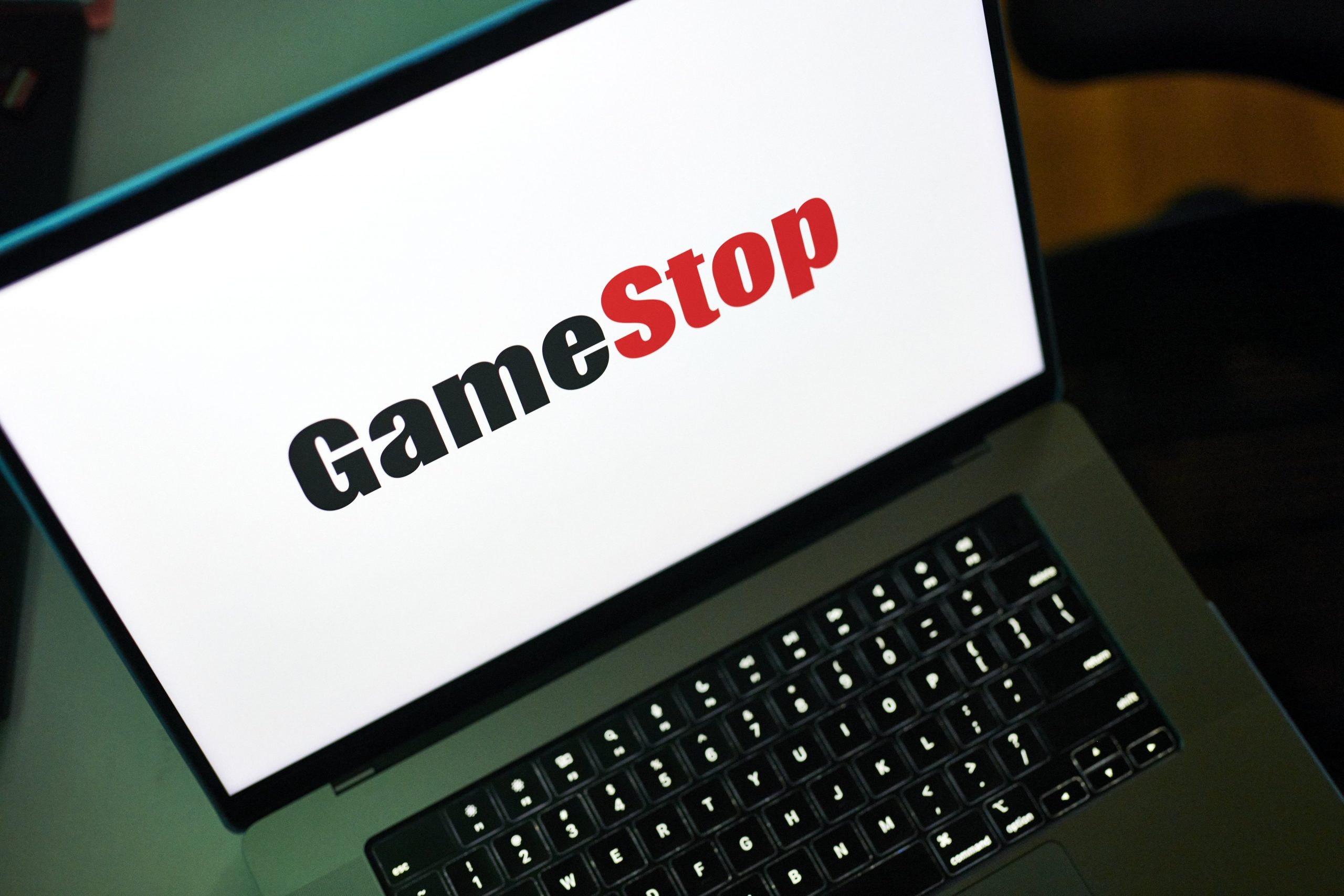 GameStop logo