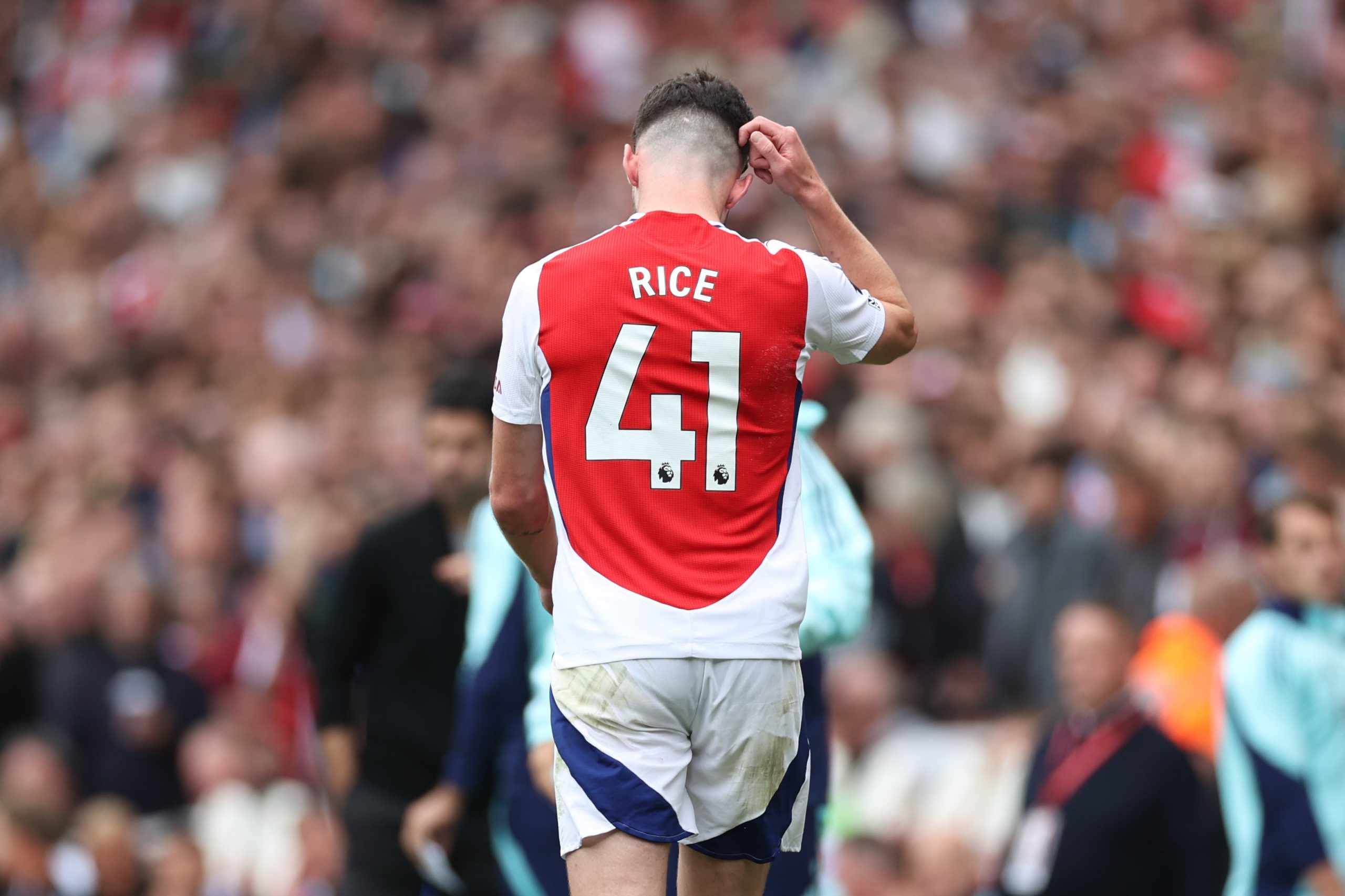 Declan Rice of Arsenal leaves the pitch