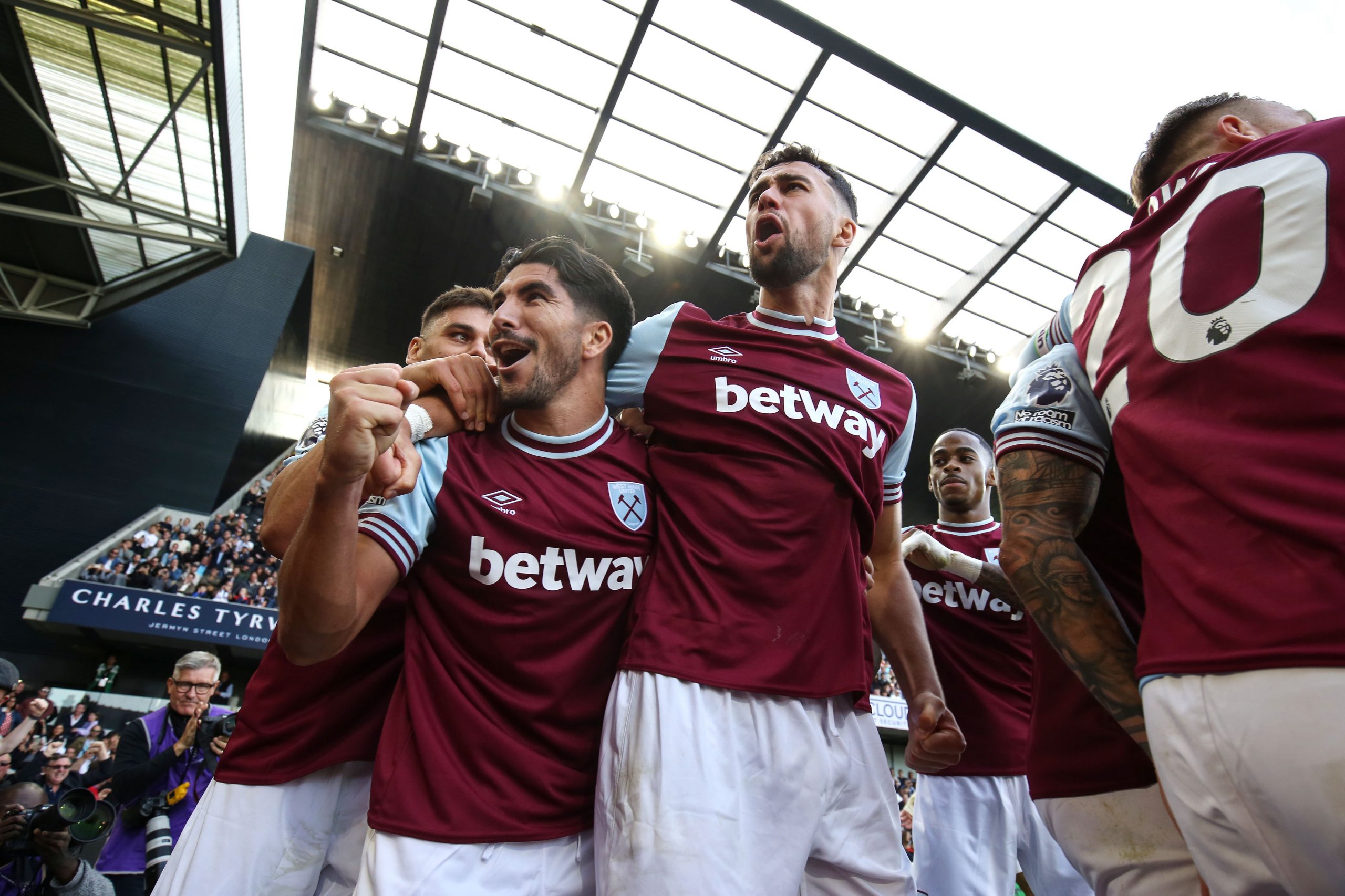 Carlos Soler and Max Kilman of West Ham United celebrate