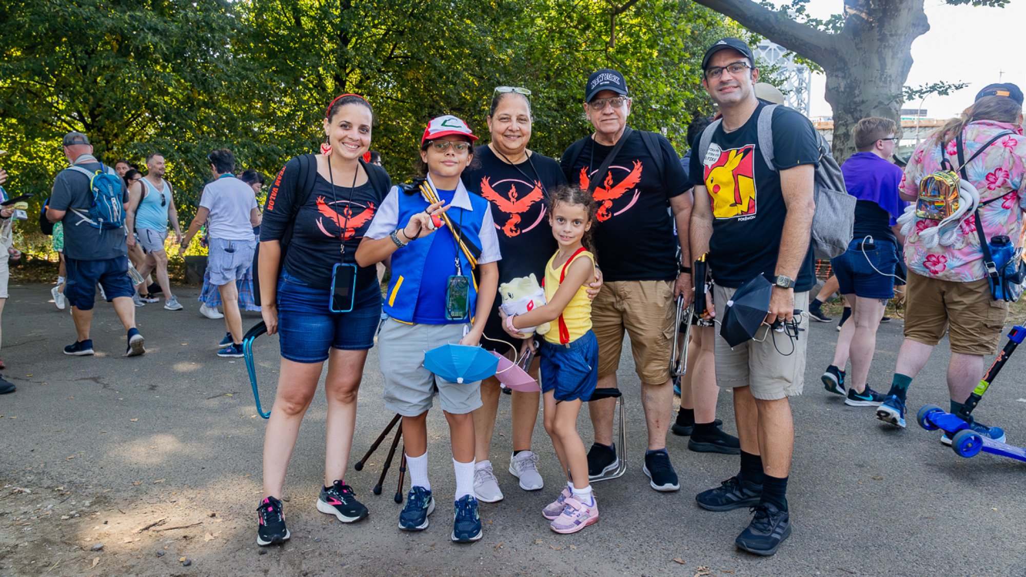 Rose Dinelli-Figueroa and her family of five.