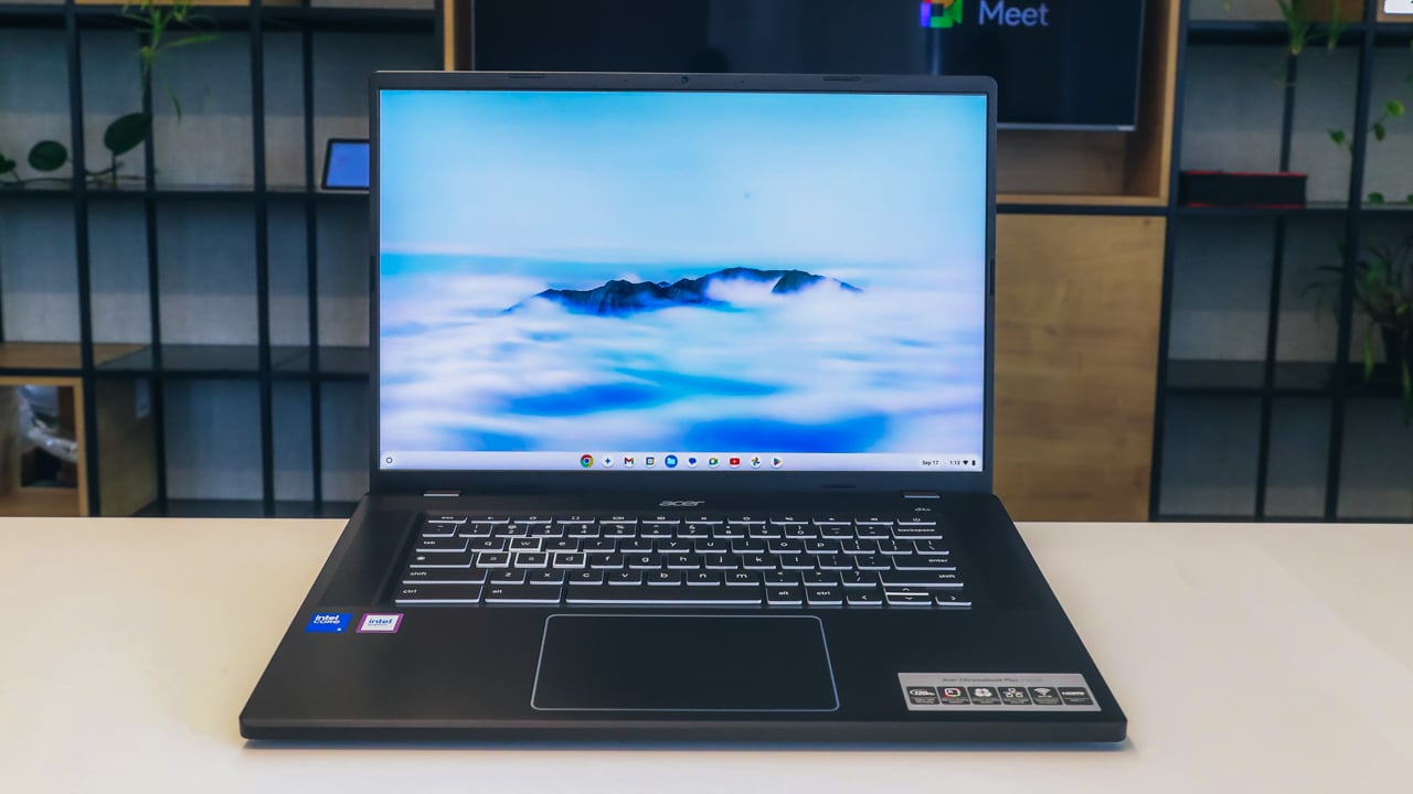 Chromebook from the front with the display on