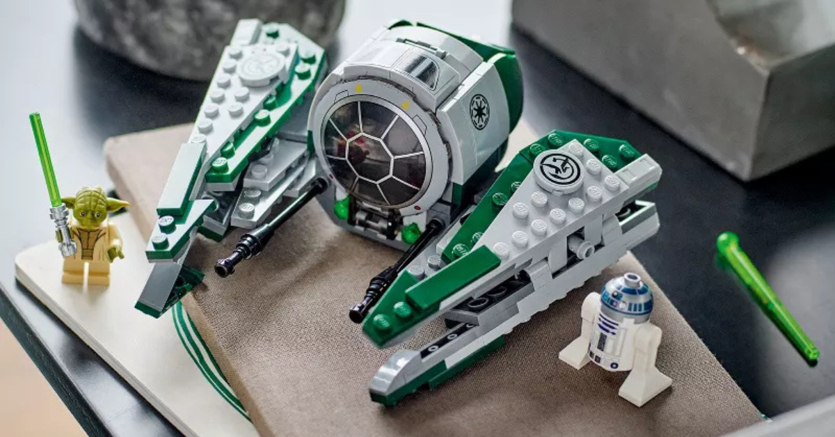 LEGO Star Wars: The Clone Wars Yoda's Jedi Starfighter Collectible 