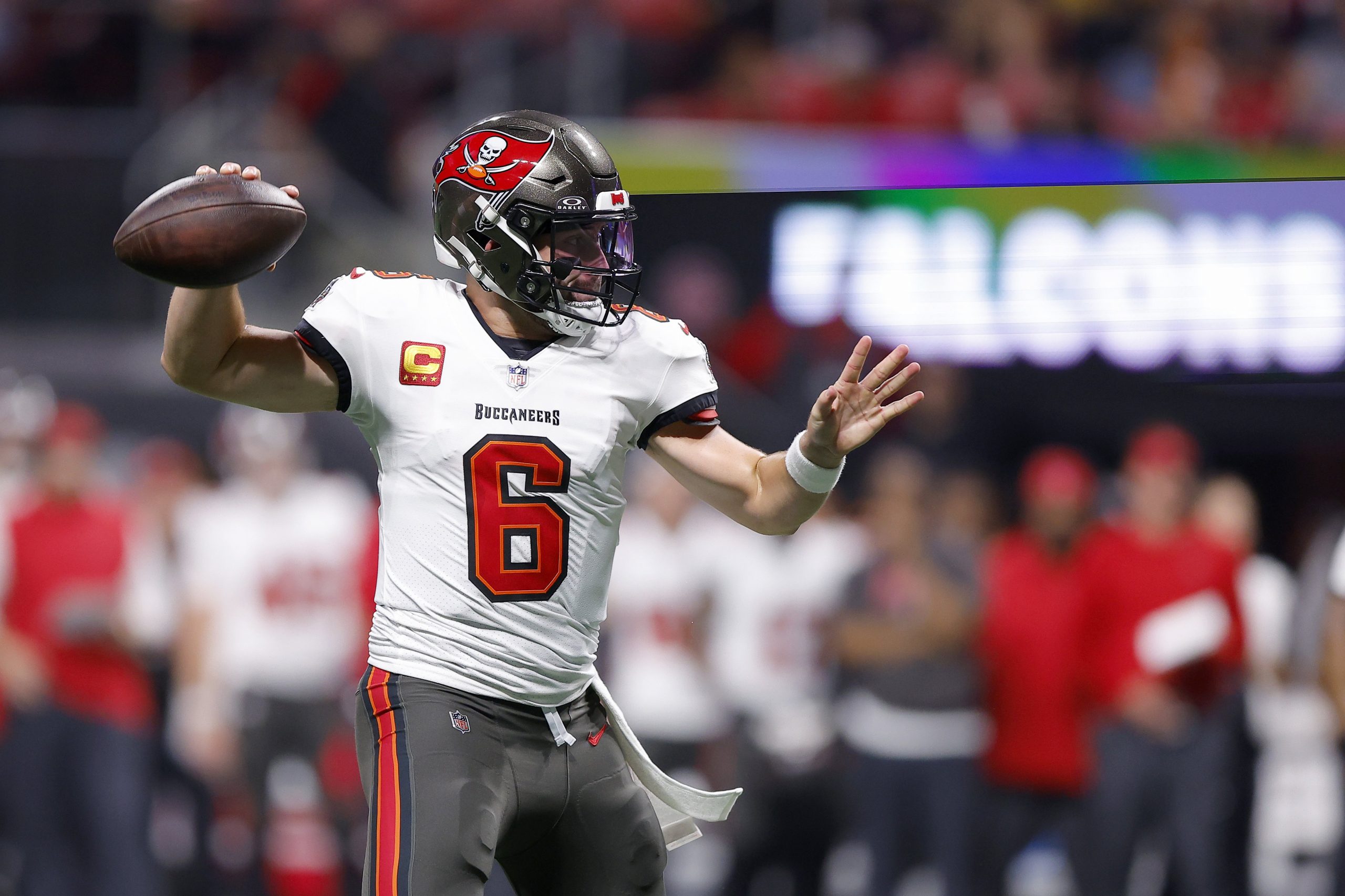 Baker Mayfield of the Tampa Bay Buccaneers throws for a touchdown pass