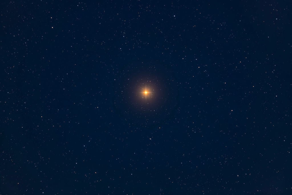 Observing Betelgeuse in the constellation Orion