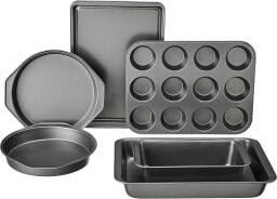 set of six baking pans