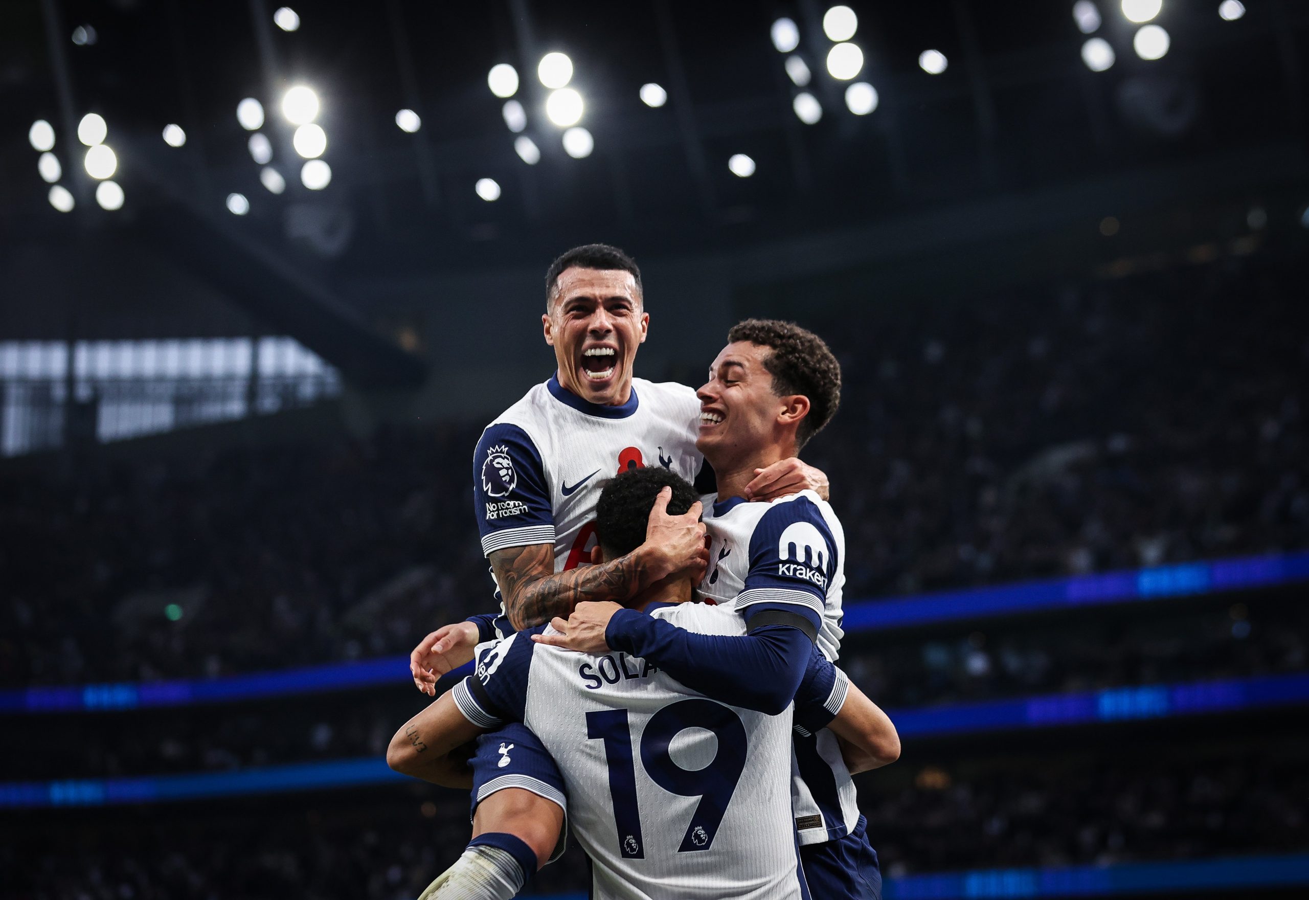 Dominic Solanke of Tottenham Hotspur celebrates